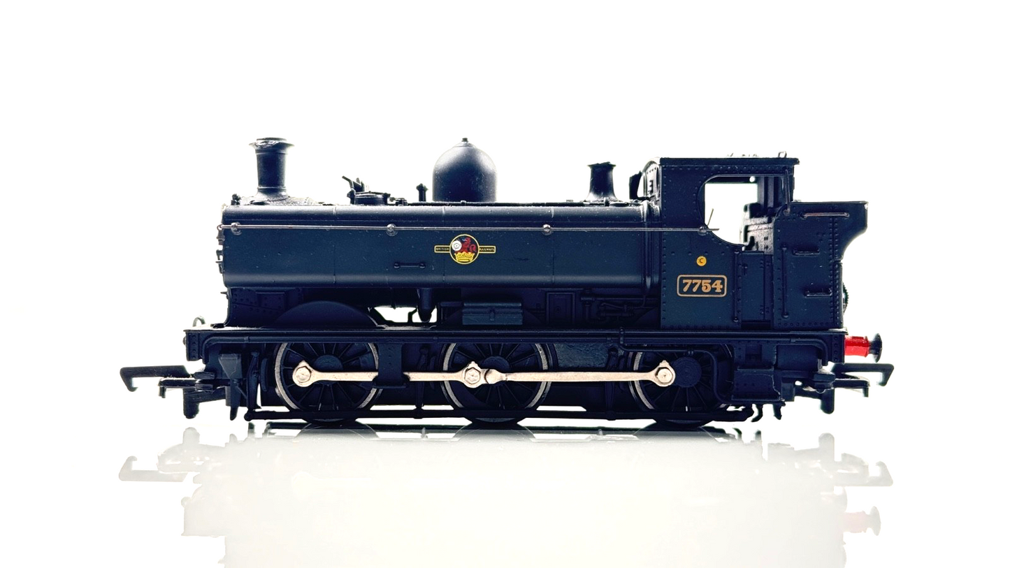 BACHMANN 00 GAUGE - 31-902 - 57XX 7754 BR PLAIN BLACK LATE CREST - BOXED