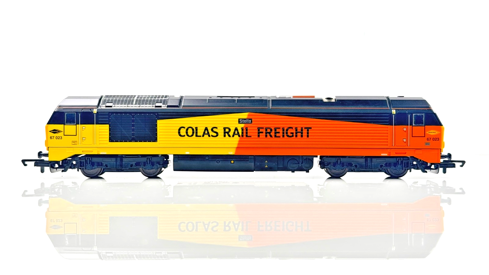 HORNBY 00 GAUGE - R30184 - CLASS 67 DIESEL 67023 COLAS RAIL FREIGHT STELLA BOXED