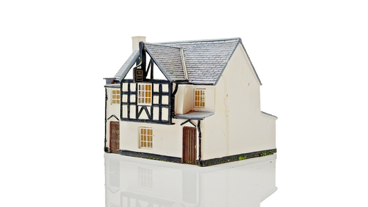 HORNBY SKALEDALE 00 GAUGE - R8620 - SMALL PUB GOLDEN FLEECE - UNBOXED