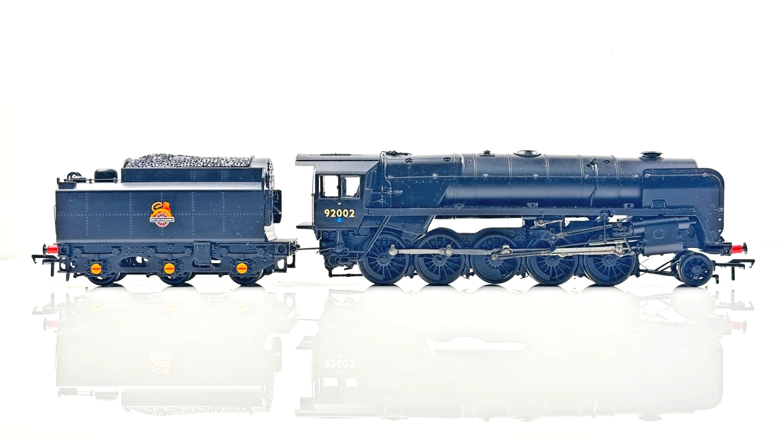 BACHMANN 00 GAUGE - 32-856 - 9F 2-10-0 STANDARD 92002 BR BLACK E/CREST BR1G