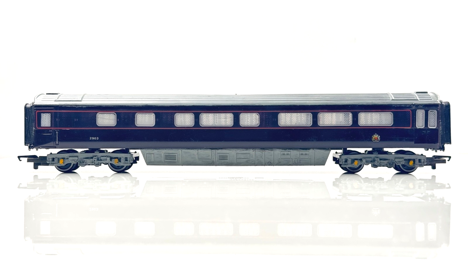 HORNBY 00 GAUGE - R455 - THE DUKES COACH BR ROYAL TRAIN - BOXED NQP