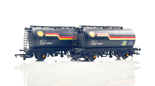 HORNBY 00 GAUGE - SHELL TTA TANKER WAGONS X 2 65537 UNBOXED
