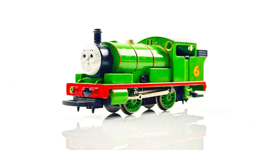 HORNBY 00 GAUGE - THOMAS & FRIENDS PERCY GREEN ENGINE NO.6 - NON RUNNER